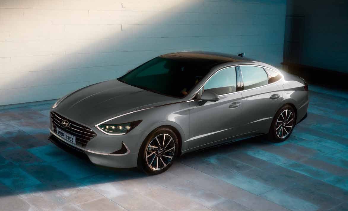Hyundai Sonata exterior 1