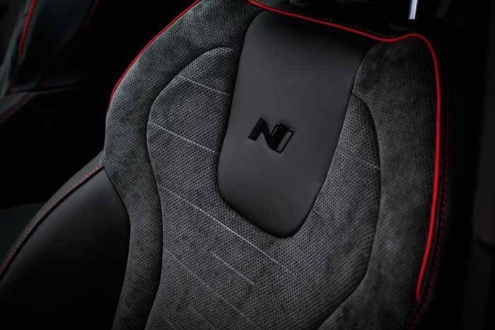 N Line sports seats